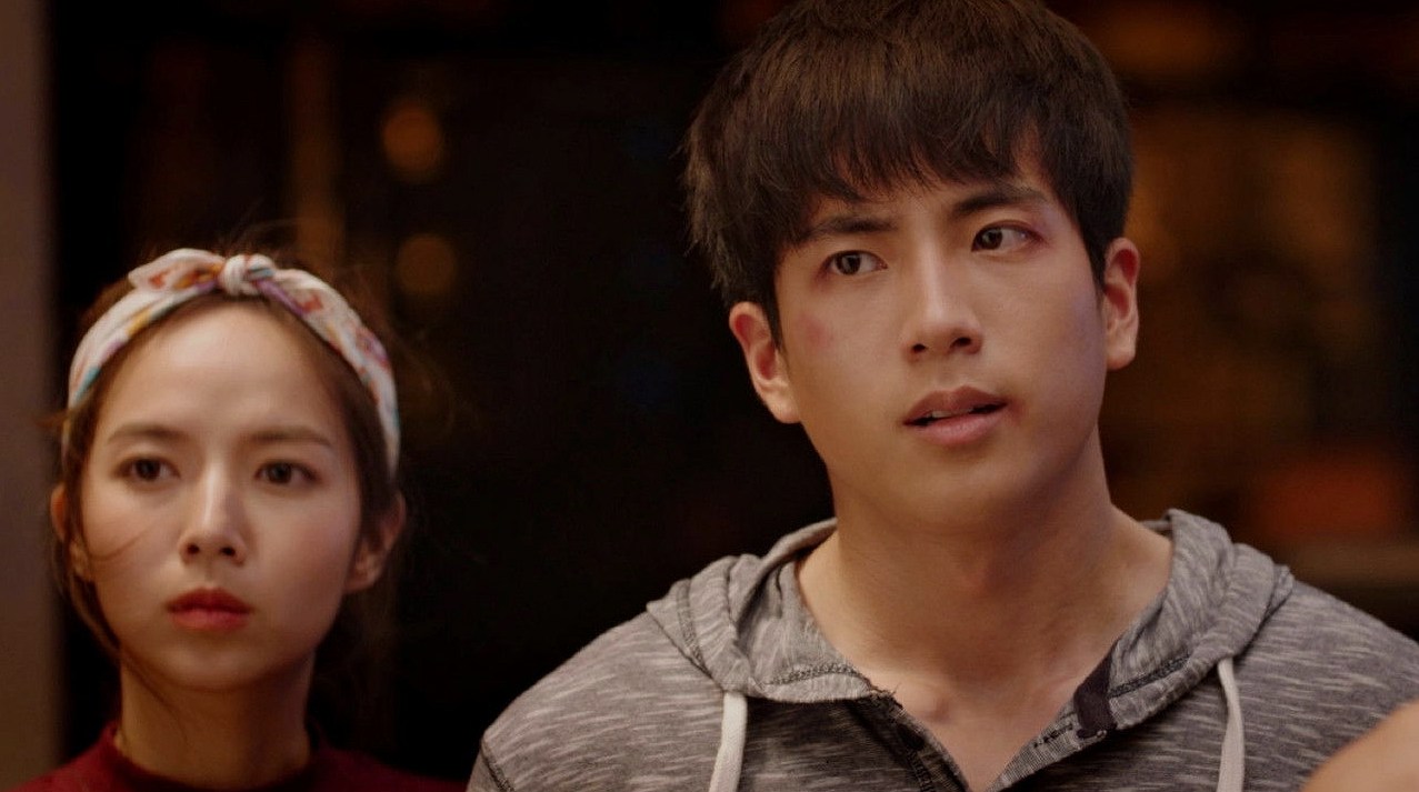 เพื่อนซี้ป่วนโรงเตี๊ยม! ป่วนป่วนป่วนใน ‘วัยสตาร์ท น็อนสต็อป’ ที่ไม่ได้มีดีแค่ลายคราม